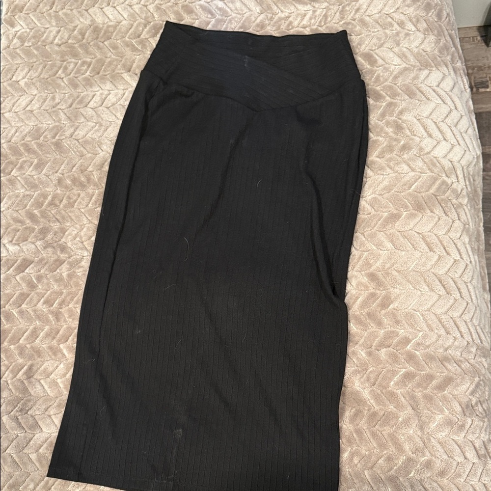 HALARA Black Pencil Skirt